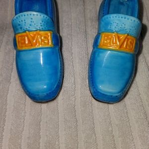 Elvis salt and pepper shakers